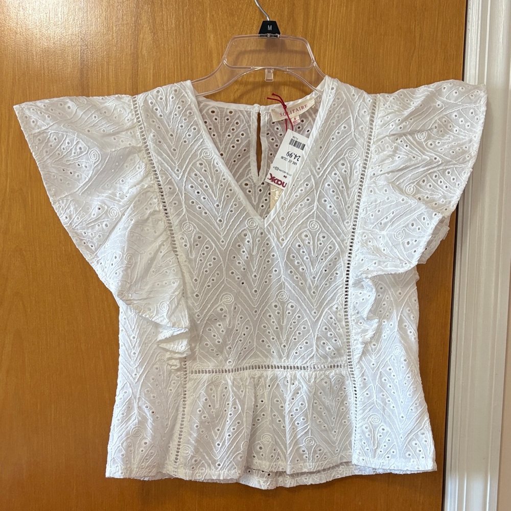 Solitaire White Eyelet Blouse with Flutter Sleeves